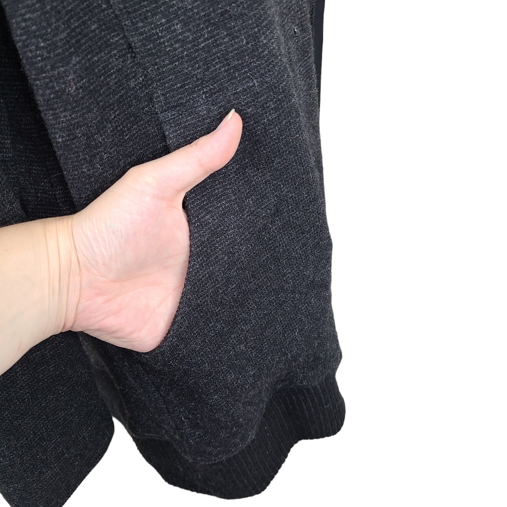 Mountain Hardwear wool blend black gray buttoned sweater cardigan Large - Picture 4 of 15